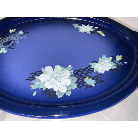 NEW LE CREUSET COBALT BLUE LOTUS OVAL CASSEROLE W/ PLATTER STONEWARE 16" - Picture 4 of 12